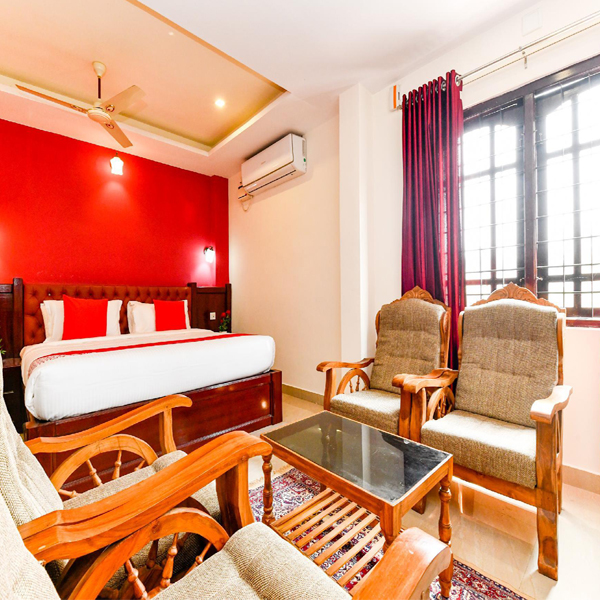 Well-Furnished Rooms